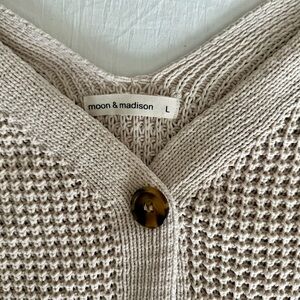 Moon & Madison Beige V-Neck Sweater